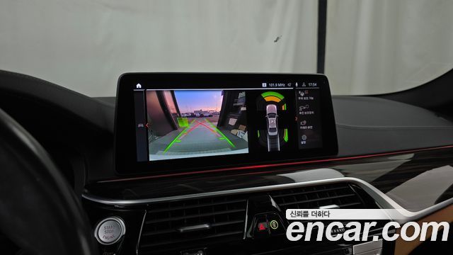 BMW 5 Series (G30) 520i M Sport 2021 — фото 14