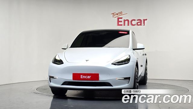 Tesla Model Y Long Range AWD 2022 — фото 3