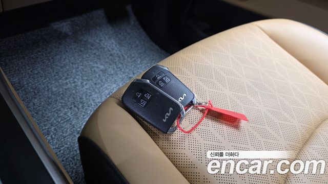 Kia Carnival (IV) Diesel 9-Seater Prestige 2023 — фото 18