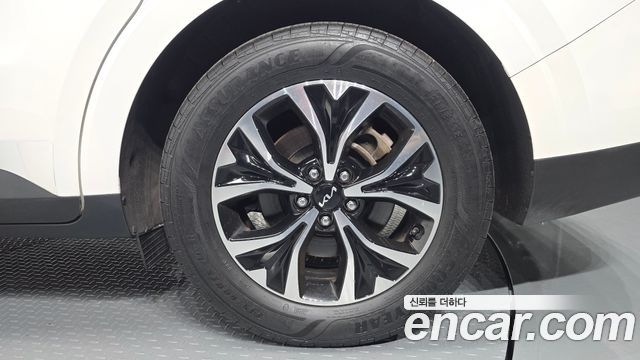 Kia Carnival (IV) Diesel 9-Seater Prestige 2023 — фото 21