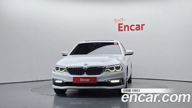 BMW 5 Series (G30) 520d Luxury Special Edition 2018 — фото 3