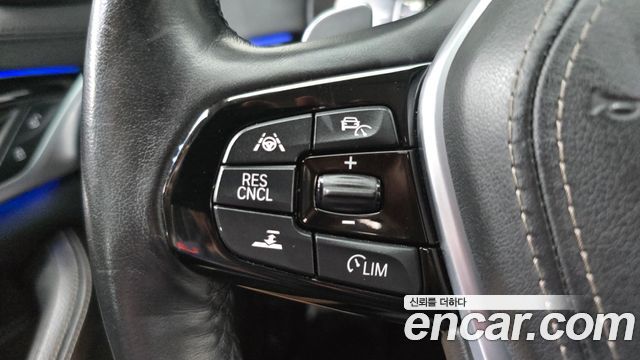 BMW 5 Series (G30) 520d Luxury Special Edition 2018 — фото 17