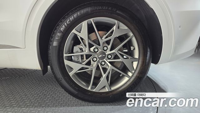 Genesis GV70 2.5T Gasoline 2WD 2024 — фото 27