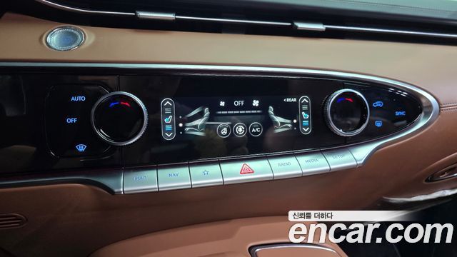 Genesis GV70 2.5T Gasoline 2WD 2024 — фото 43