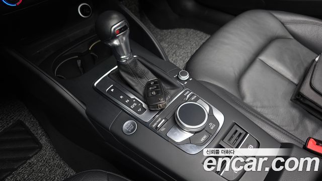 Audi A3 40 TFSI 8V 2019 — фото 9