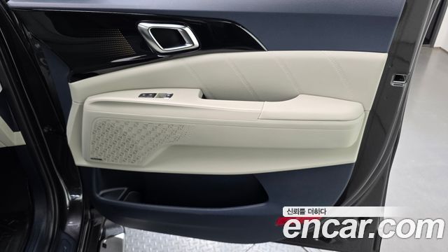 Kia Carnival (IV) HEV 9seater Gravity 2025 — фото 24