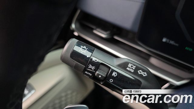 Kia Carnival (IV) HEV 9seater Gravity 2025 — фото 30