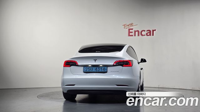 Tesla Model 3 Long Range AWD 2021 — фото 4