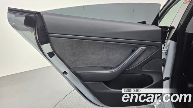 Tesla Model 3 Long Range AWD 2021 — фото 31