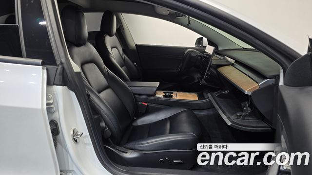 Tesla Model 3 Long Range AWD 2021 — фото 32
