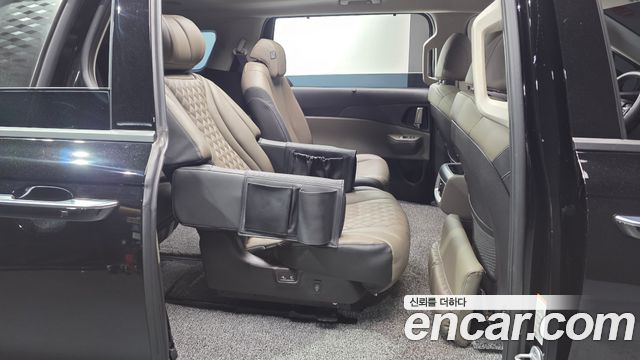 Kia Carnival (IV) Diesel 9-Seater Noblesse 2025 — фото 11