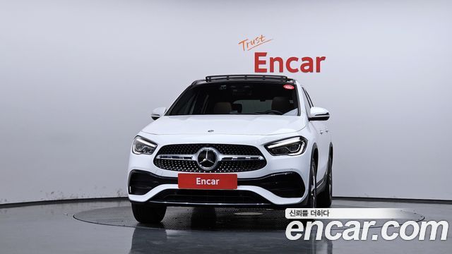 Mercedes-Benz GLA-Class (H247) GLA250 4MATIC 2023 — фото 3