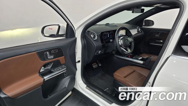 Mercedes-Benz GLA-Class (H247) GLA250 4MATIC 2023 — фото 10