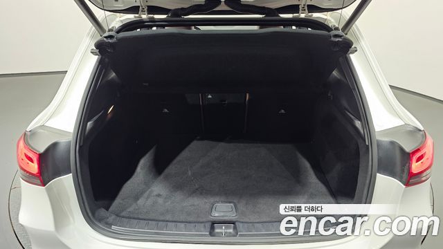 Mercedes-Benz GLA-Class (H247) GLA250 4MATIC 2023 — фото 20