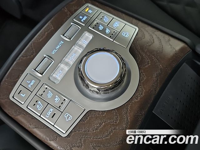 Genesis Electrified G80 (RG3) e-AWD 2026 — фото 18