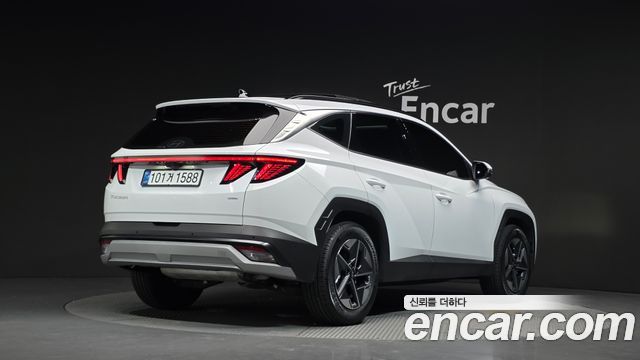Hyundai Tucson Hybrid (NX4) HEV 1.6 4WD Inspiration 2025 — фото 2