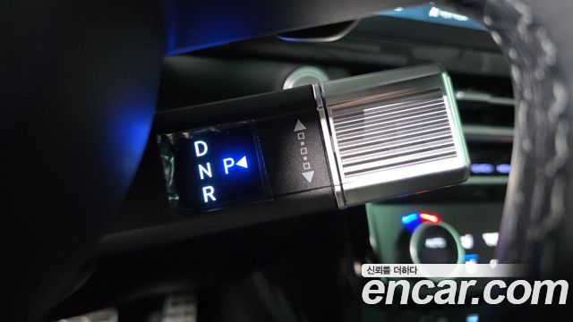 Hyundai Tucson Hybrid (NX4) HEV 1.6 4WD Inspiration 2025 — фото 9