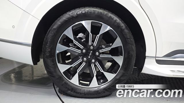 Kia Carnival (IV) Diesel 9-Seater Hi-Limousine Signature 2022 — фото 5
