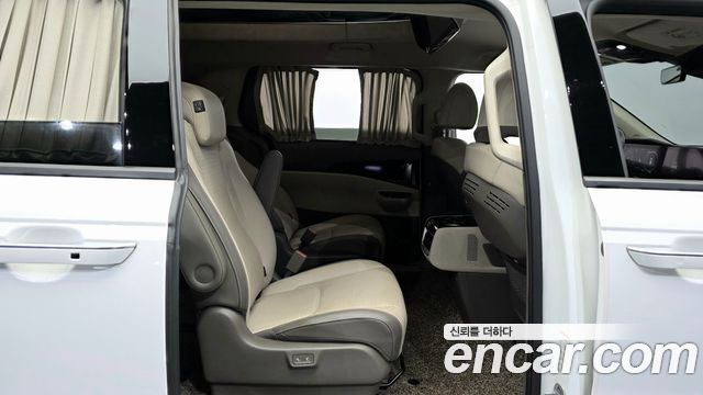 Kia Carnival (IV) Diesel 9-Seater Hi-Limousine Signature 2022 — фото 12