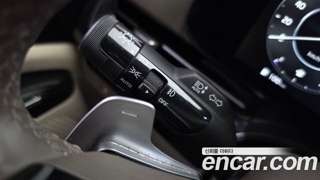 Kia Carnival (IV) Diesel 9-Seater Hi-Limousine Signature 2022 — фото 34