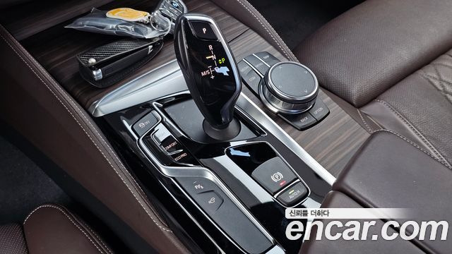 BMW 5 Series (G30) 530i M Sport Package Plus 2017 — фото 9