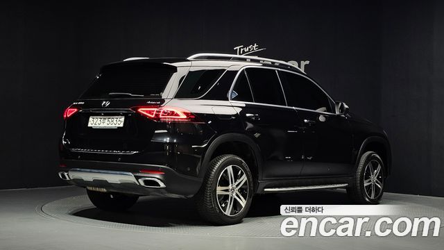Mercedes-Benz GLE-Class (W167) GLE300d 4MATIC 2019 — фото 2