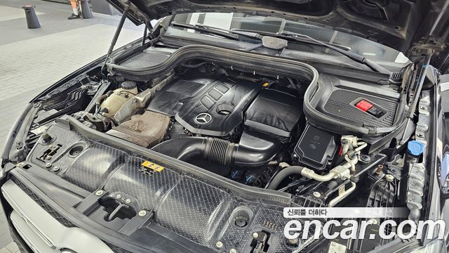Mercedes-Benz GLE-Class (W167) GLE300d 4MATIC 2019 — фото 6