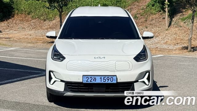 Kia Niro Plus Air (Taxi Trim) 2024 — фото 3