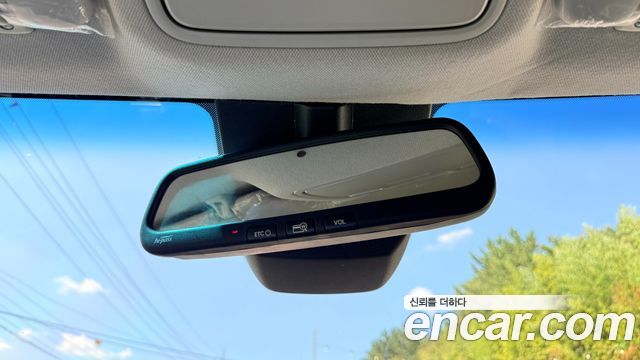 Kia Niro Plus Air (Taxi Trim) 2024 — фото 21