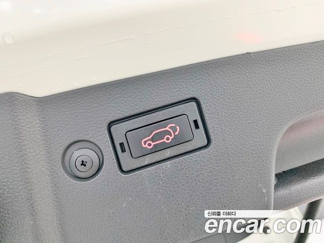 KG Mobility (SsangYong) Torres Gasoline 1.5 4WD T7 2026 — фото 23