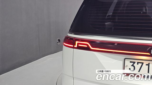 Kia Carnival (IV) Gasoline 7-Seater Hi-Limousine Signature 2023 — фото 23