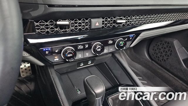 Honda Accord (XI) 2.0 Hybrid Touring 2024 — фото 32