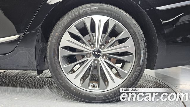Kia K8 Hybrid Signature 2023 — фото 21