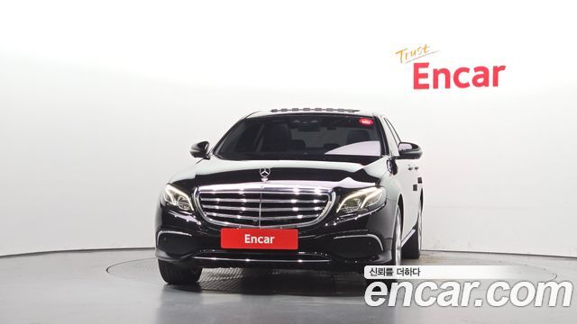 Mercedes-Benz E-Class (W213) E300 4MATIC Exclusive 2018 — фото 3