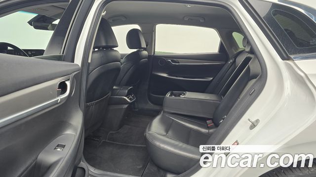Hyundai Grandeur (IG) 3.0 LPi Rent Car Modern 2020 — фото 16