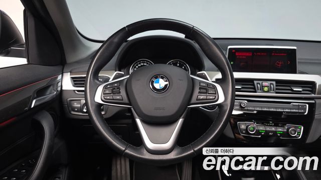 BMW X1 (F48) xDrive 18d xLine 2021 — фото 17