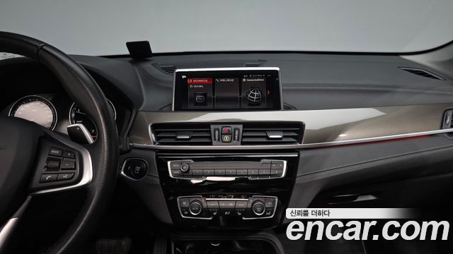 BMW X1 (F48) xDrive 18d xLine 2021 — фото 18