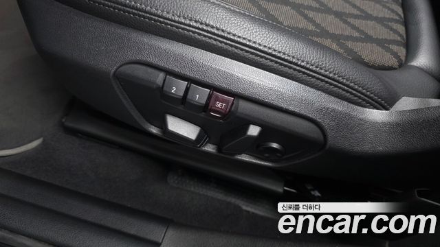 BMW X1 (F48) xDrive 18d xLine 2021 — фото 23