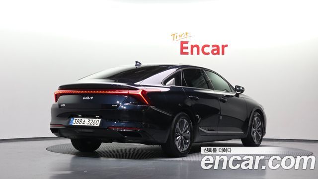 Kia K8 Hybrid Signature 2022 — фото 2