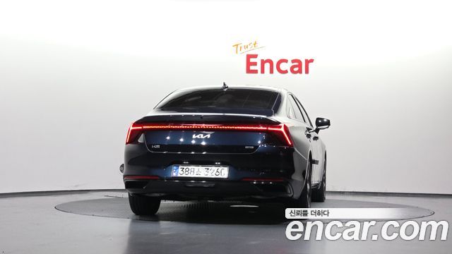 Kia K8 Hybrid Signature 2022 — фото 4