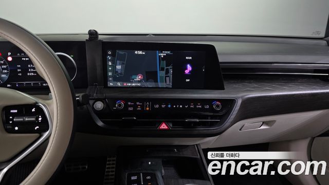 Kia K8 Hybrid Signature 2022 — фото 14
