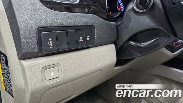 Kia Carnival 9-Seater Noblesse Special 2019 — фото 20