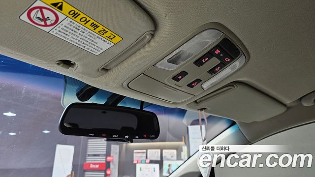Kia Carnival 9-Seater Noblesse Special 2019 — фото 21
