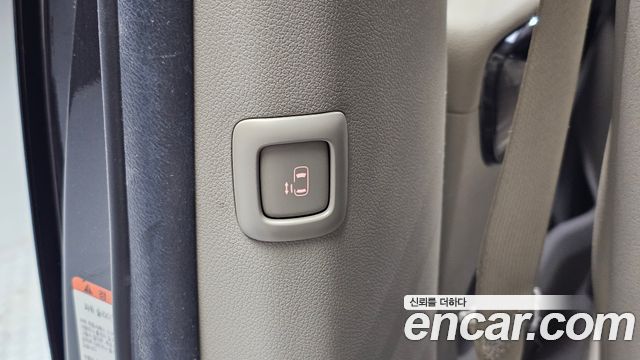 Kia Carnival 9-Seater Noblesse Special 2019 — фото 22
