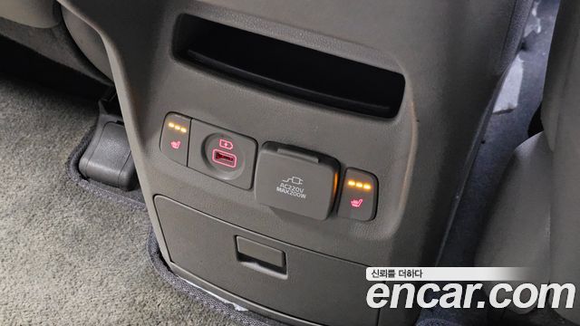 Kia Carnival 9-Seater Noblesse Special 2019 — фото 23