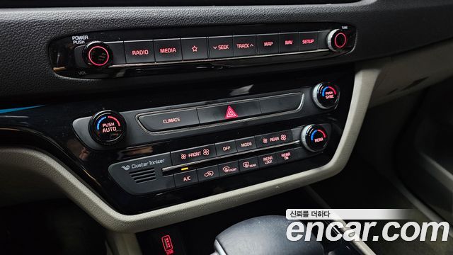 Kia Carnival 9-Seater Noblesse Special 2019 — фото 36