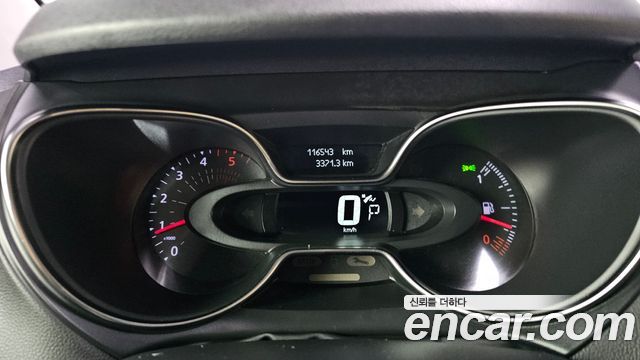 Renault Korea QM3 RE 2018 — фото 8