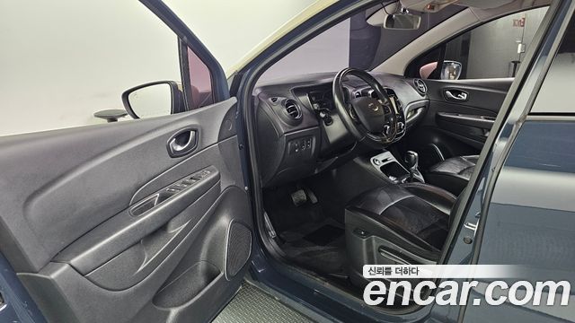 Renault Korea QM3 RE 2018 — фото 10