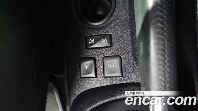 Renault Korea QM3 RE 2018 — фото 13