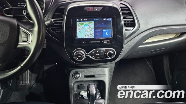 Renault Korea QM3 RE 2018 — фото 16